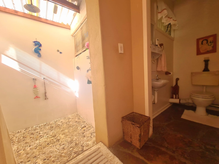 7 Bedroom Property for Sale in Mandeni KwaZulu-Natal