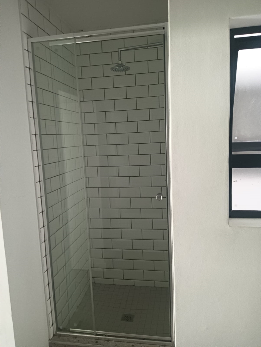 To Let 1 Bedroom Property for Rent in Athlone KwaZulu-Natal