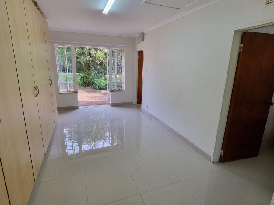 To Let 1 Bedroom Property for Rent in Forest Hills KwaZulu-Natal