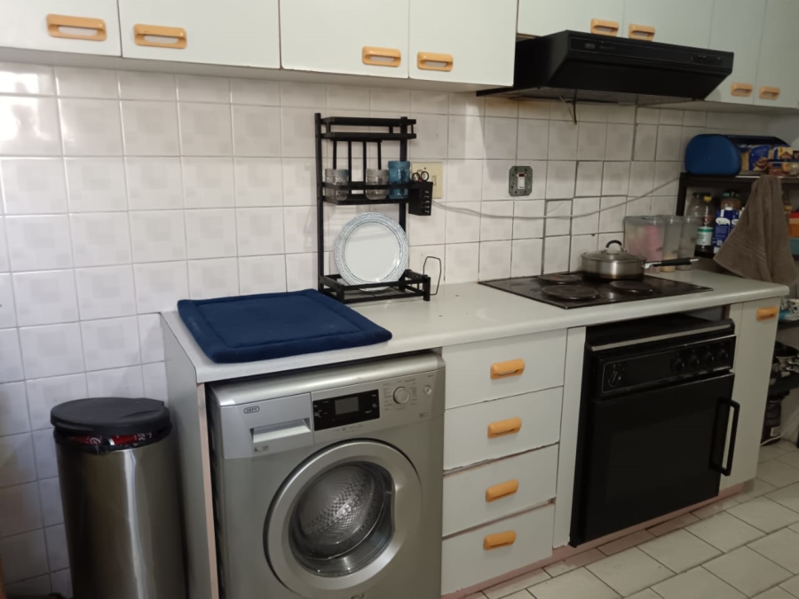 3 Bedroom Property for Sale in Earlsfield KwaZulu-Natal