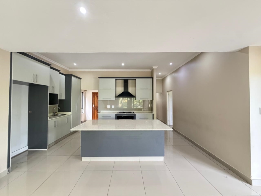 3 Bedroom Property for Sale in Palm Lakes Estate KwaZulu-Natal