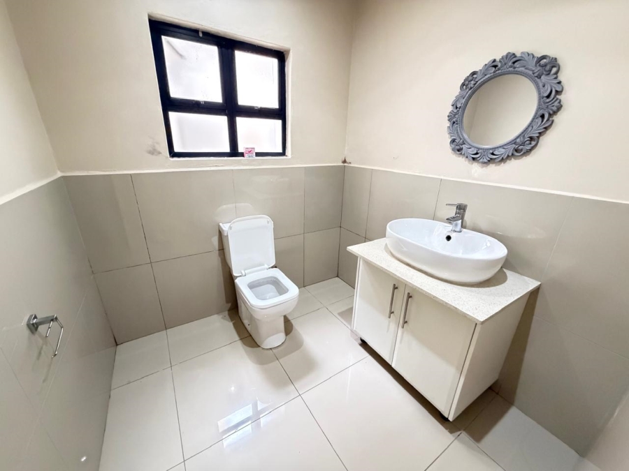 3 Bedroom Property for Sale in Palm Lakes Estate KwaZulu-Natal