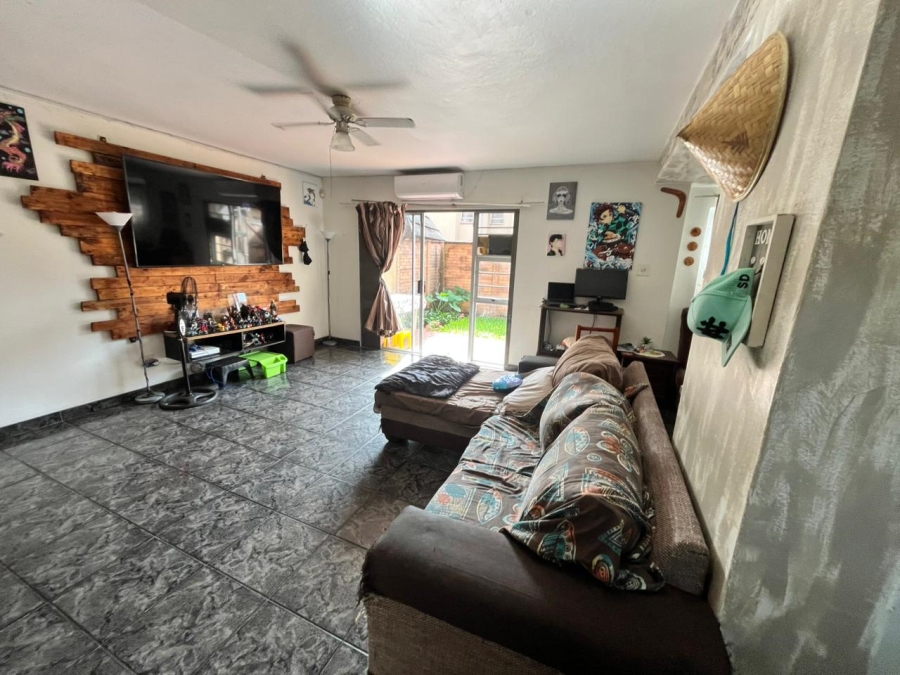 2 Bedroom Property for Sale in Meer En See KwaZulu-Natal