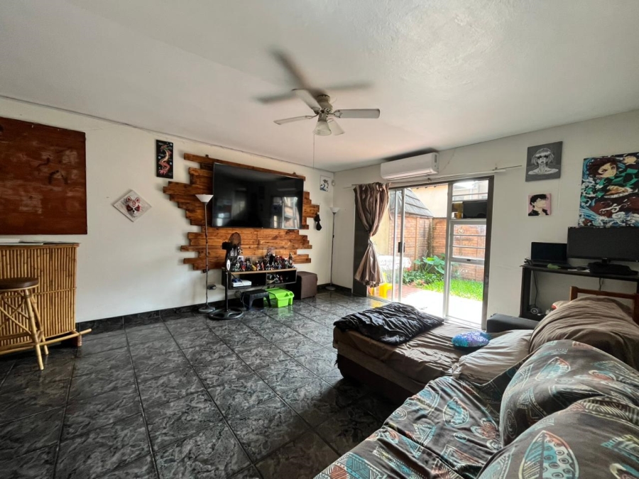 2 Bedroom Property for Sale in Meer En See KwaZulu-Natal