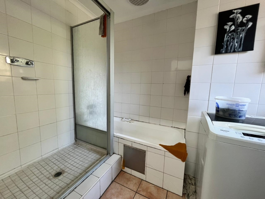 2 Bedroom Property for Sale in Meer En See KwaZulu-Natal