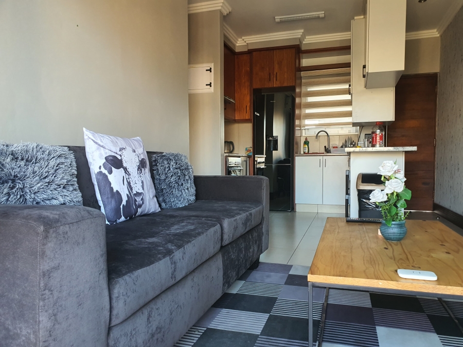 To Let 1 Bedroom Property for Rent in New Town Centre KwaZulu-Natal