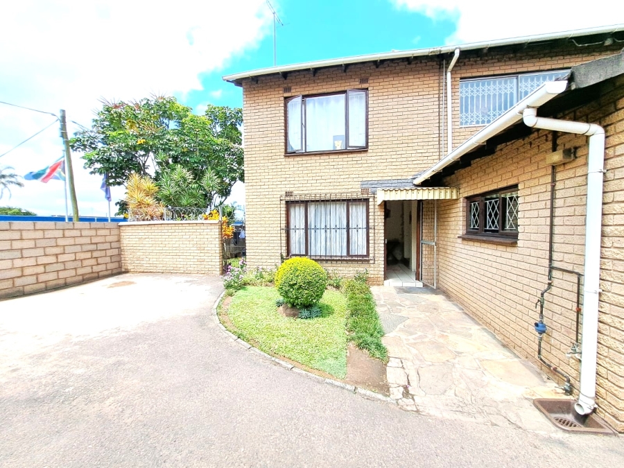 2 Bedroom Property for Sale in Pinetown KwaZulu-Natal