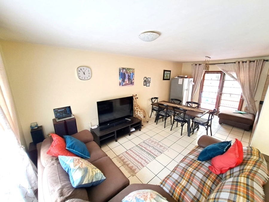 2 Bedroom Property for Sale in Pinetown KwaZulu-Natal