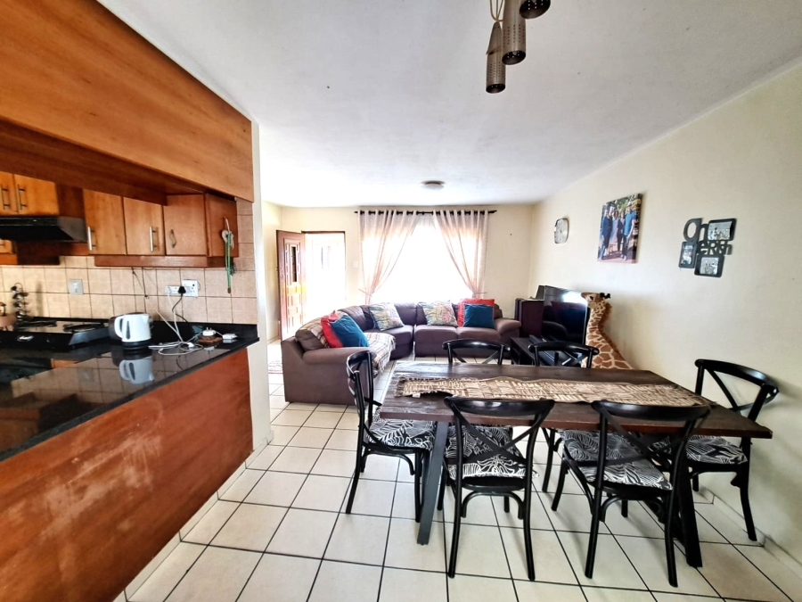 2 Bedroom Property for Sale in Pinetown KwaZulu-Natal