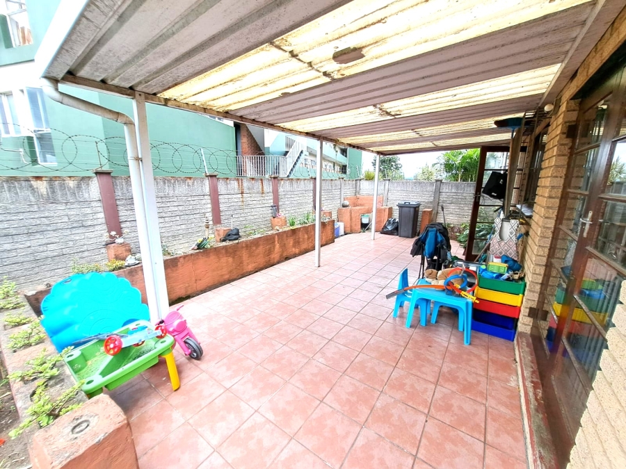 2 Bedroom Property for Sale in Pinetown KwaZulu-Natal