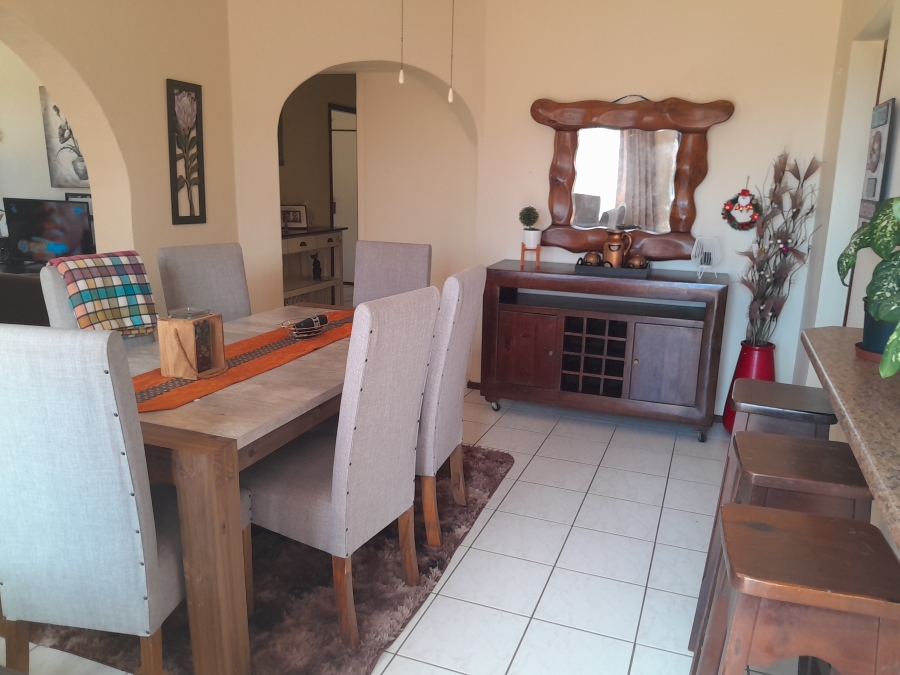 4 Bedroom Property for Sale in Margate KwaZulu-Natal