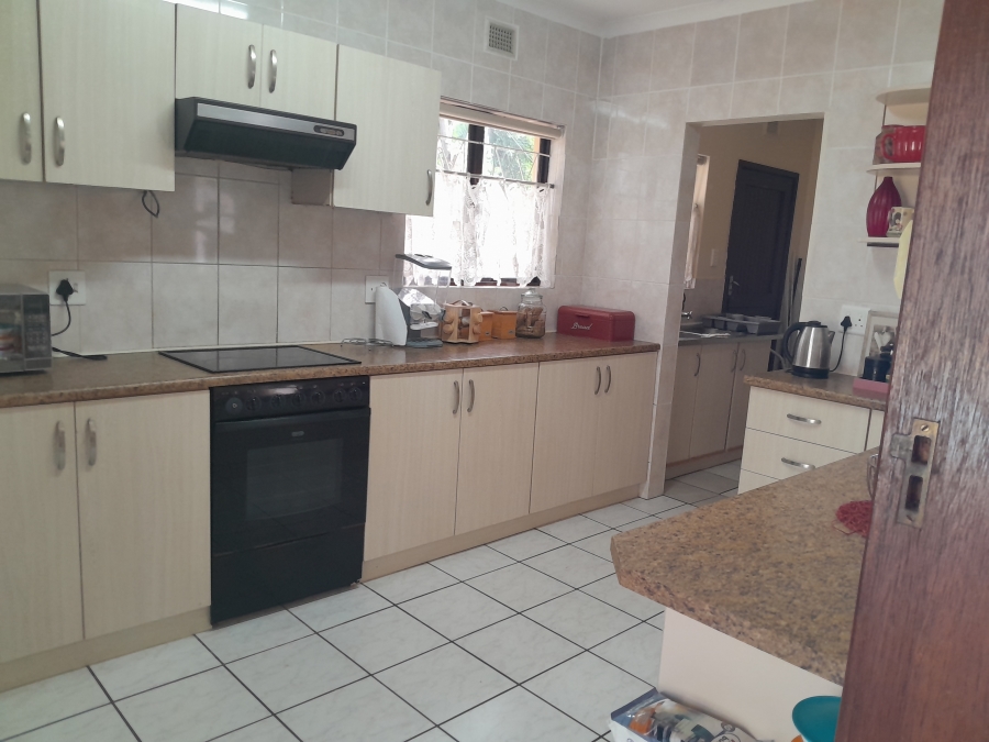 4 Bedroom Property for Sale in Margate KwaZulu-Natal