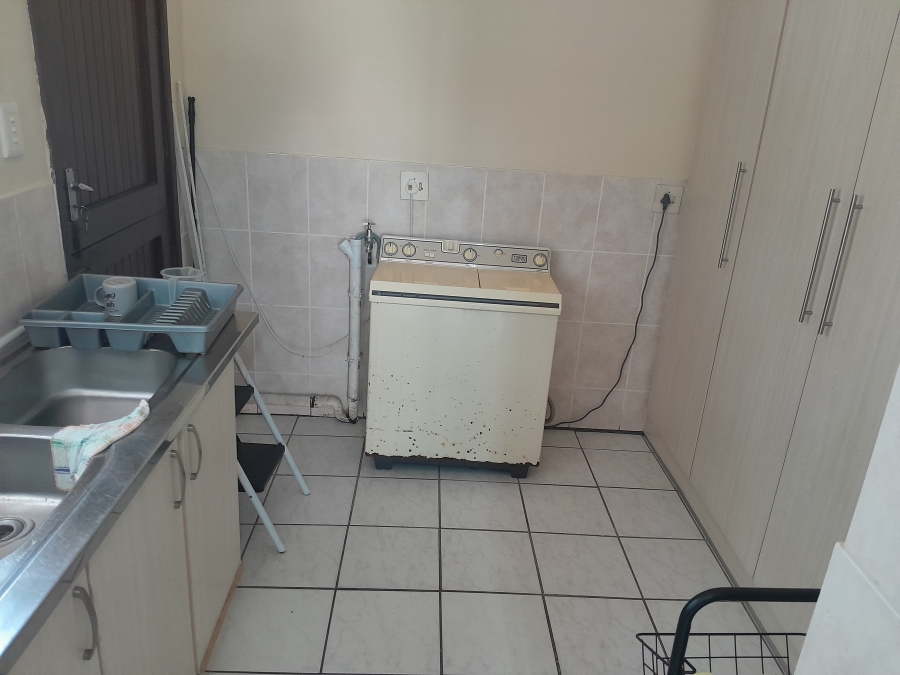 4 Bedroom Property for Sale in Margate KwaZulu-Natal