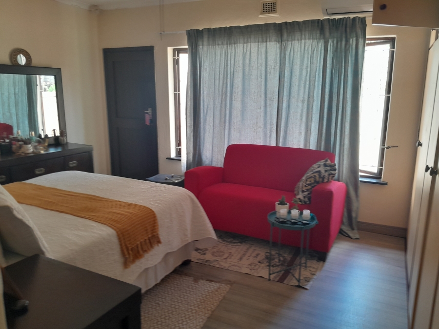 4 Bedroom Property for Sale in Margate KwaZulu-Natal