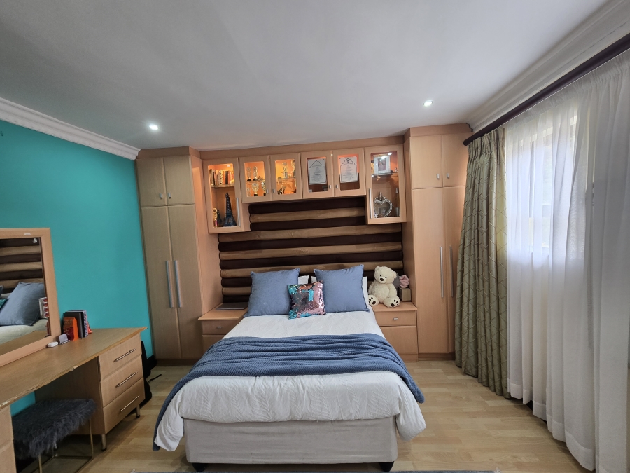 4 Bedroom Property for Sale in Ballito Central KwaZulu-Natal