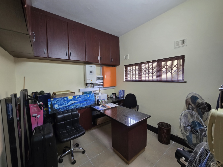 4 Bedroom Property for Sale in Ballito Central KwaZulu-Natal