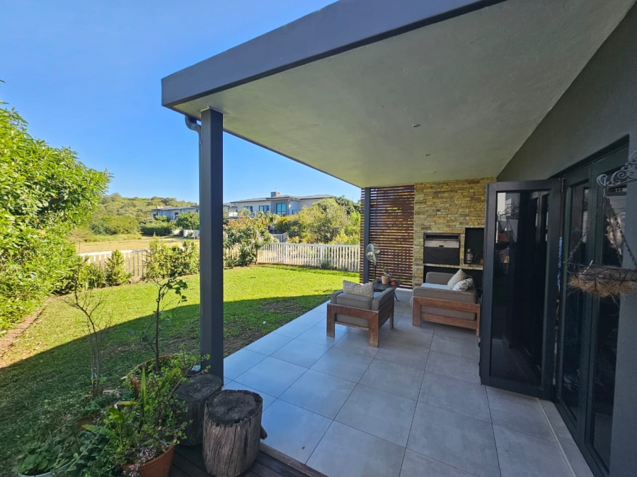 3 Bedroom Property for Sale in Salt Rock KwaZulu-Natal