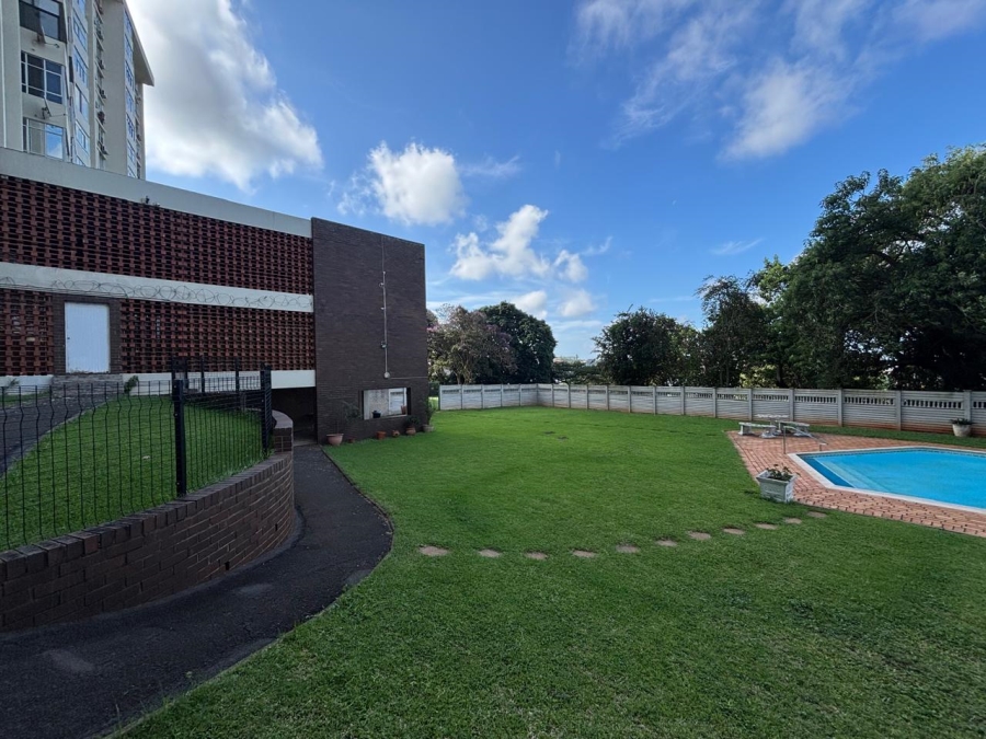 To Let 2 Bedroom Property for Rent in Glenwood KwaZulu-Natal