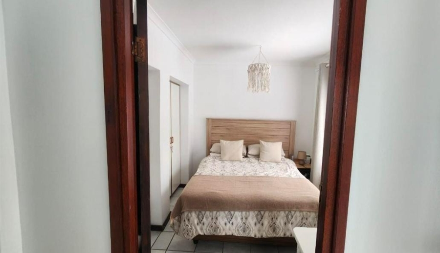 3 Bedroom Property for Sale in Uvongo Beach KwaZulu-Natal