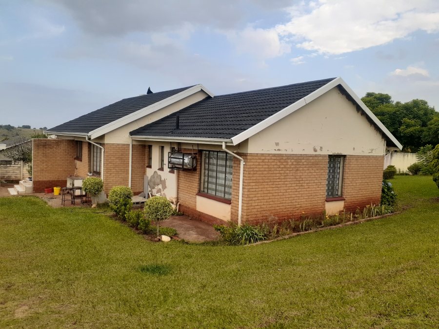 4 Bedroom Property for Sale in Signal Hill KwaZulu-Natal