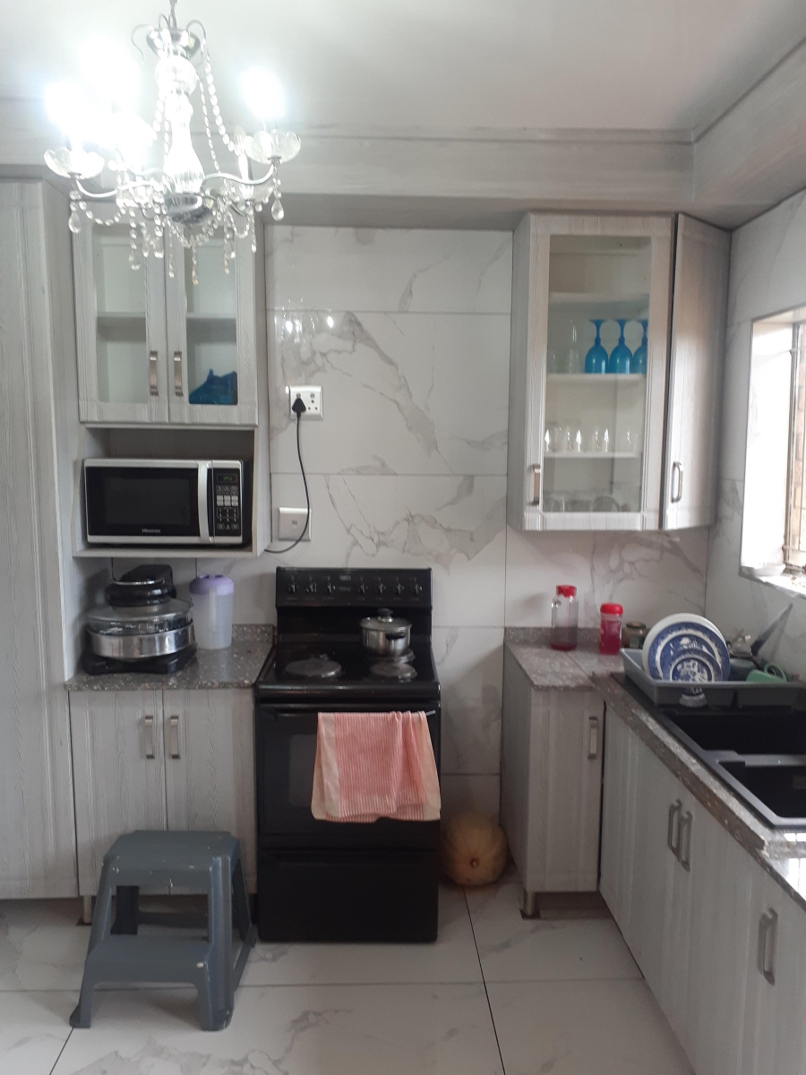 4 Bedroom Property for Sale in Signal Hill KwaZulu-Natal