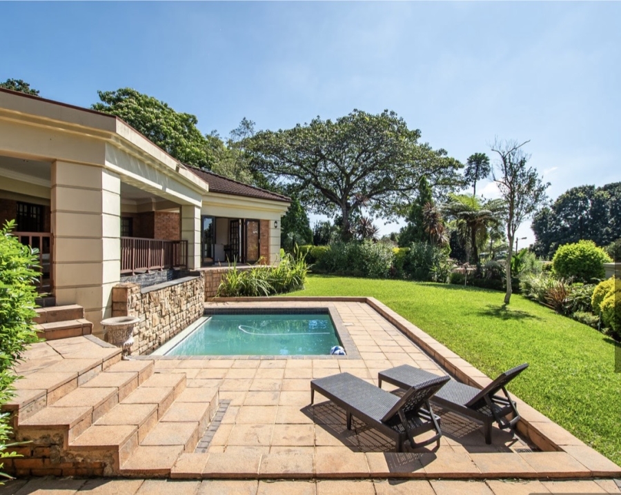 5 Bedroom Property for Sale in Everton KwaZulu-Natal