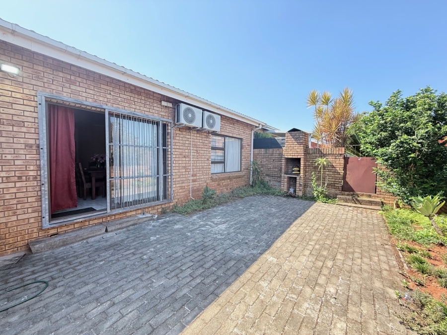 2 Bedroom Property for Sale in Mtunzini KwaZulu-Natal