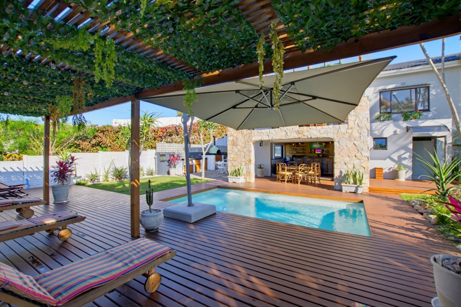 4 Bedroom Property for Sale in Salt Rock KwaZulu-Natal