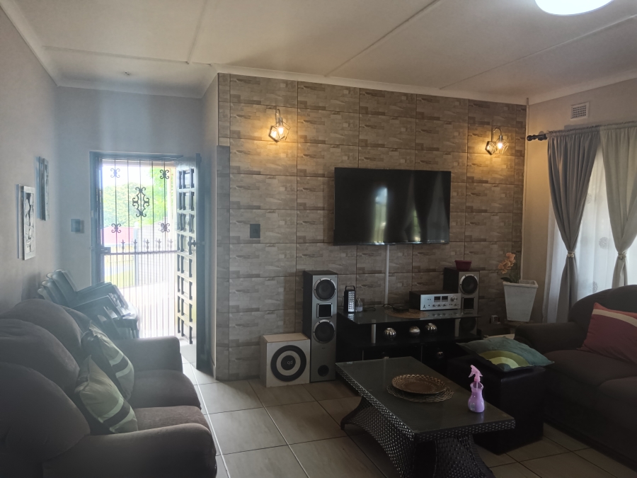 3 Bedroom Property for Sale in Margate KwaZulu-Natal