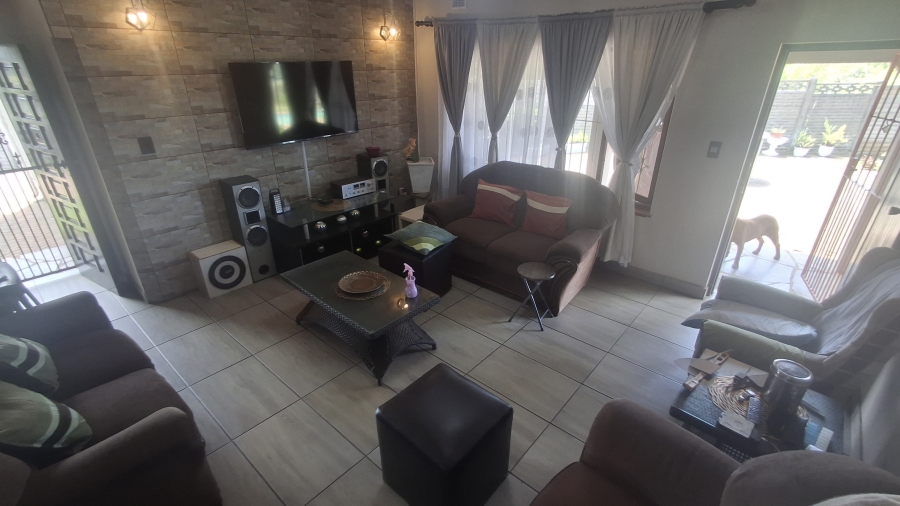 3 Bedroom Property for Sale in Margate KwaZulu-Natal
