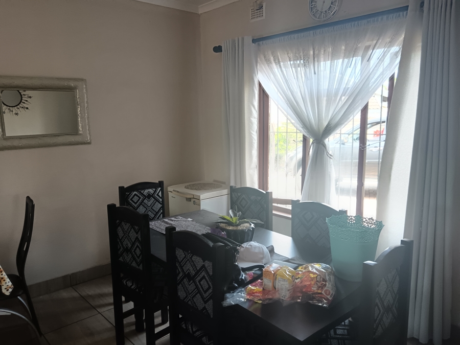 3 Bedroom Property for Sale in Margate KwaZulu-Natal