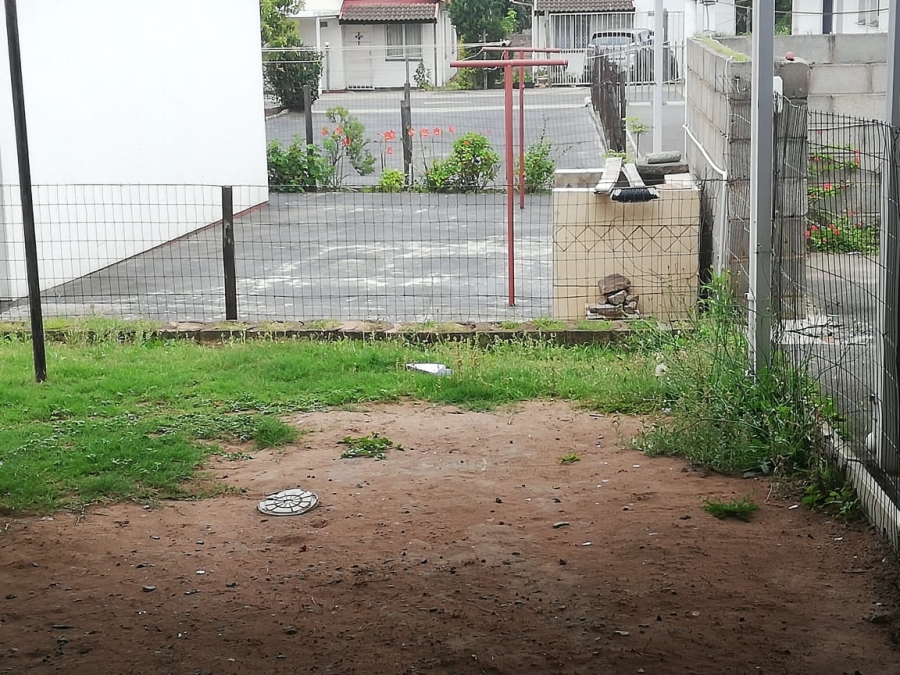 2 Bedroom Property for Sale in Redcliffe KwaZulu-Natal