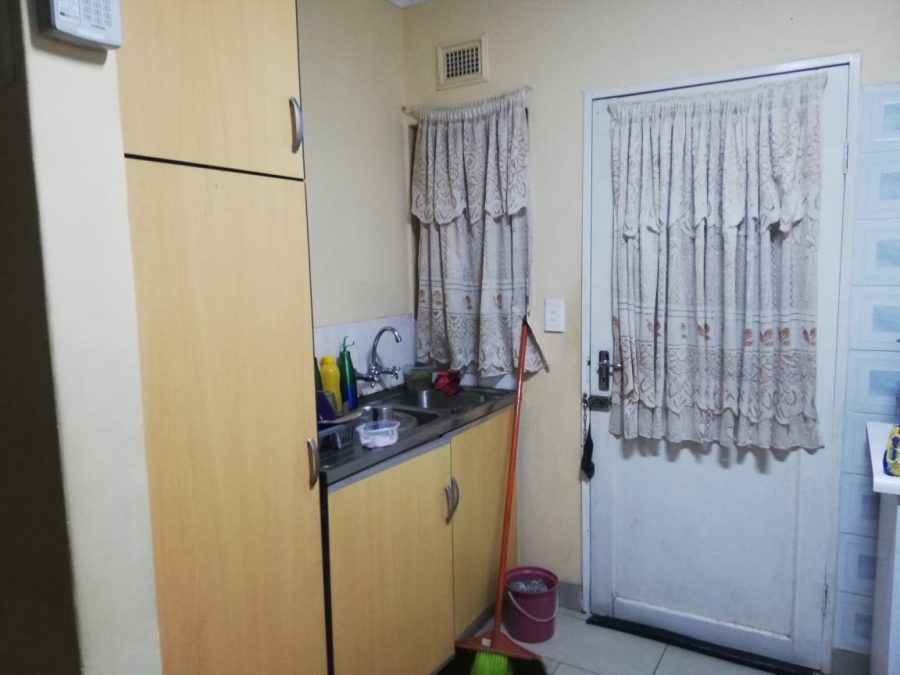 2 Bedroom Property for Sale in Redcliffe KwaZulu-Natal