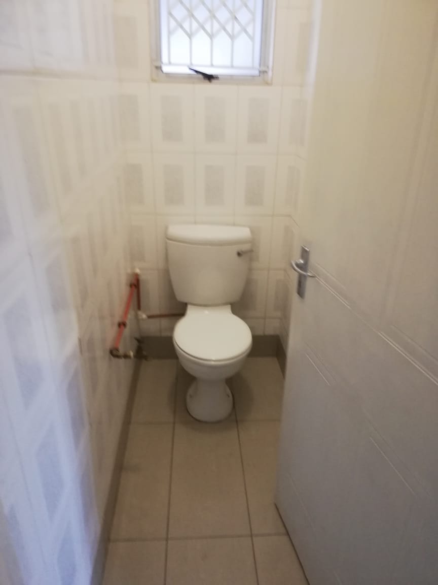 2 Bedroom Property for Sale in Redcliffe KwaZulu-Natal