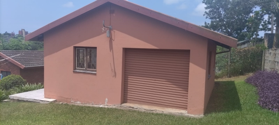 1 Bedroom Property for Sale in Clare Hills KwaZulu-Natal