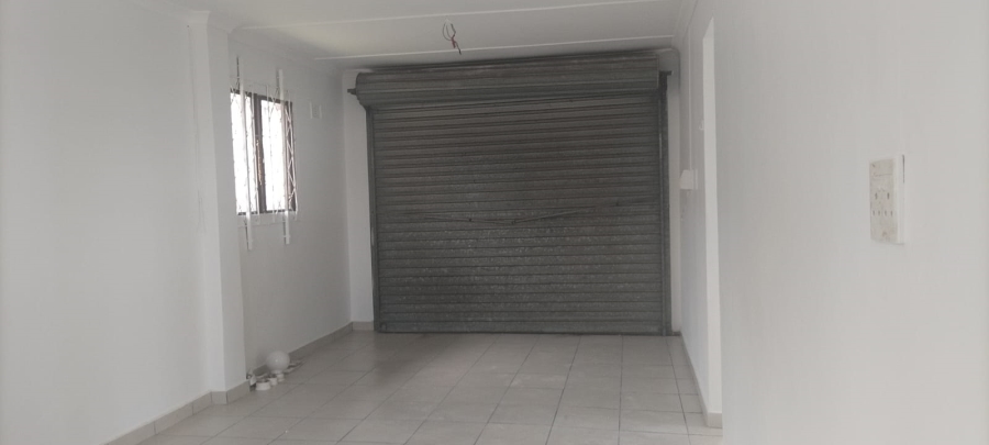 1 Bedroom Property for Sale in Clare Hills KwaZulu-Natal