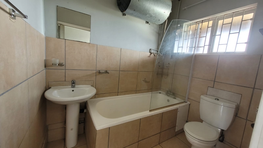 To Let 1 Bedroom Property for Rent in Warner Beach KwaZulu-Natal
