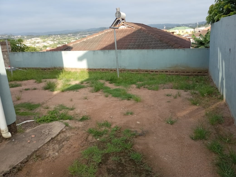 2 Bedroom Property for Sale in Lovu KwaZulu-Natal