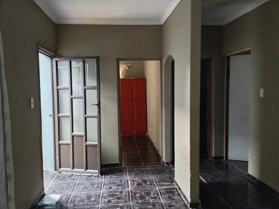 2 Bedroom Property for Sale in Lovu KwaZulu-Natal