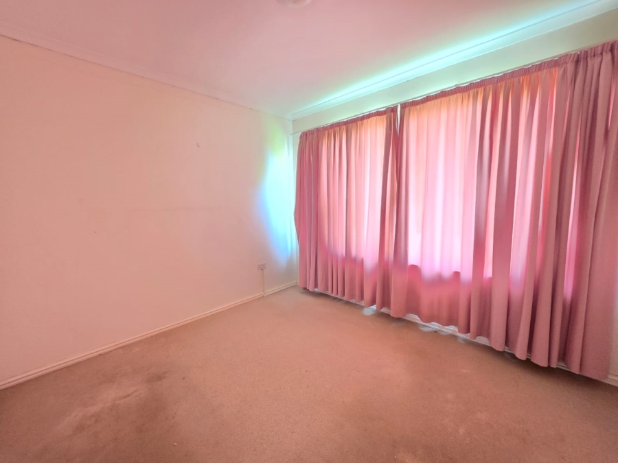 To Let 3 Bedroom Property for Rent in Waterfall KwaZulu-Natal