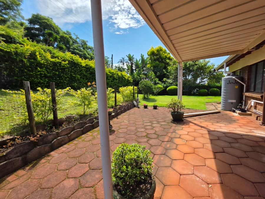 To Let 3 Bedroom Property for Rent in Waterfall KwaZulu-Natal