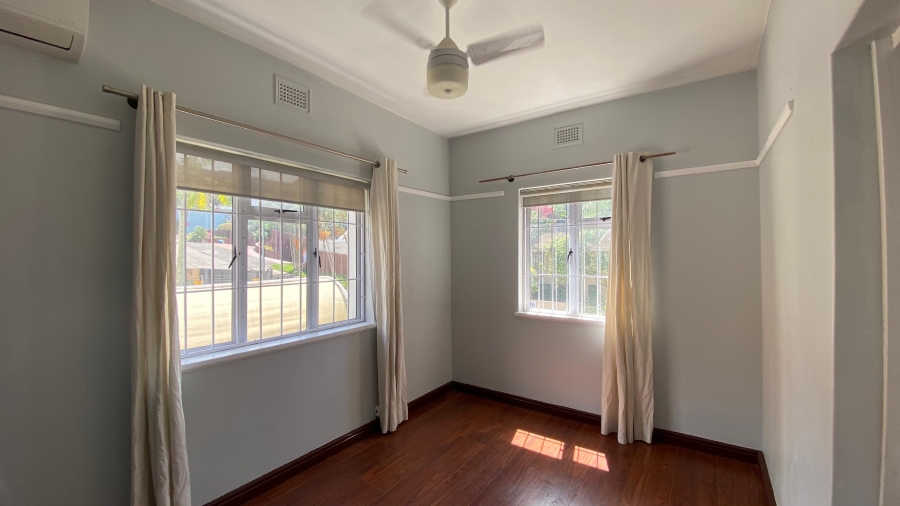 2 Bedroom Property for Sale in Glenwood KwaZulu-Natal