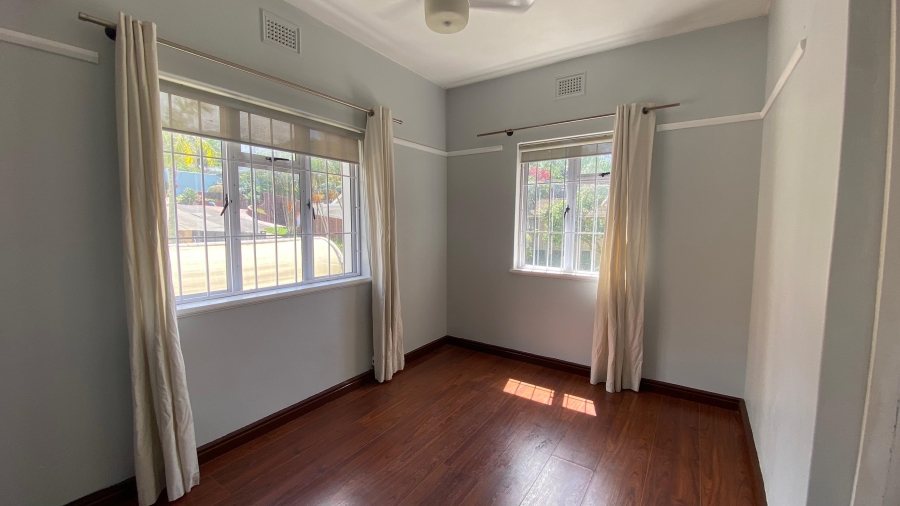 2 Bedroom Property for Sale in Glenwood KwaZulu-Natal