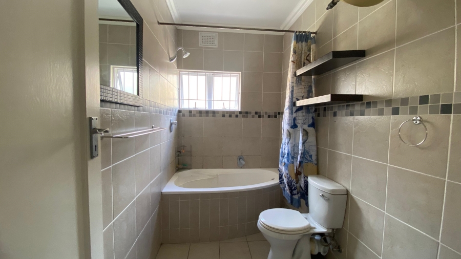 2 Bedroom Property for Sale in Glenwood KwaZulu-Natal