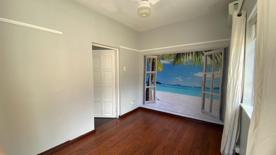 2 Bedroom Property for Sale in Glenwood KwaZulu-Natal