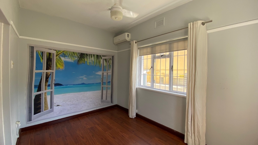 2 Bedroom Property for Sale in Glenwood KwaZulu-Natal