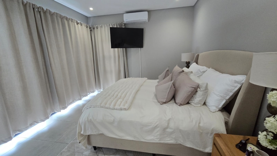 To Let 4 Bedroom Property for Rent in Palm Lakes Estate KwaZulu-Natal