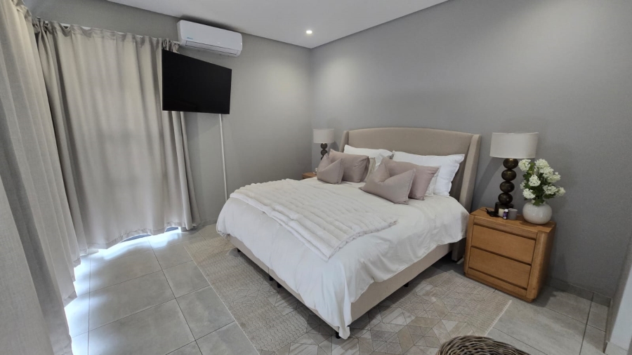 To Let 4 Bedroom Property for Rent in Palm Lakes Estate KwaZulu-Natal