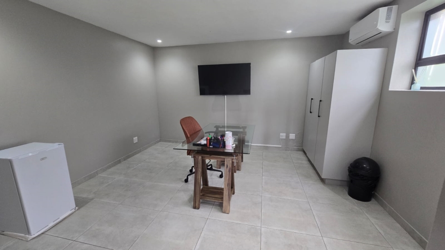 To Let 4 Bedroom Property for Rent in Palm Lakes Estate KwaZulu-Natal