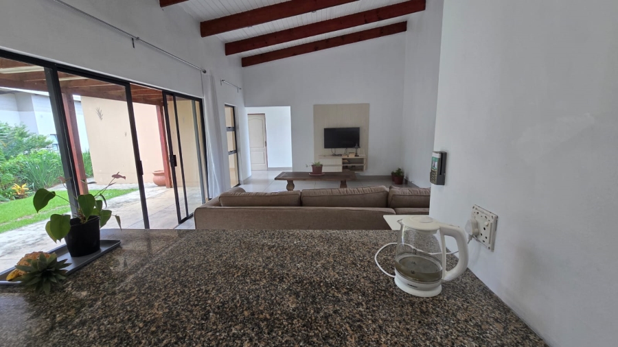 To Let 3 Bedroom Property for Rent in Palm Lakes Estate KwaZulu-Natal